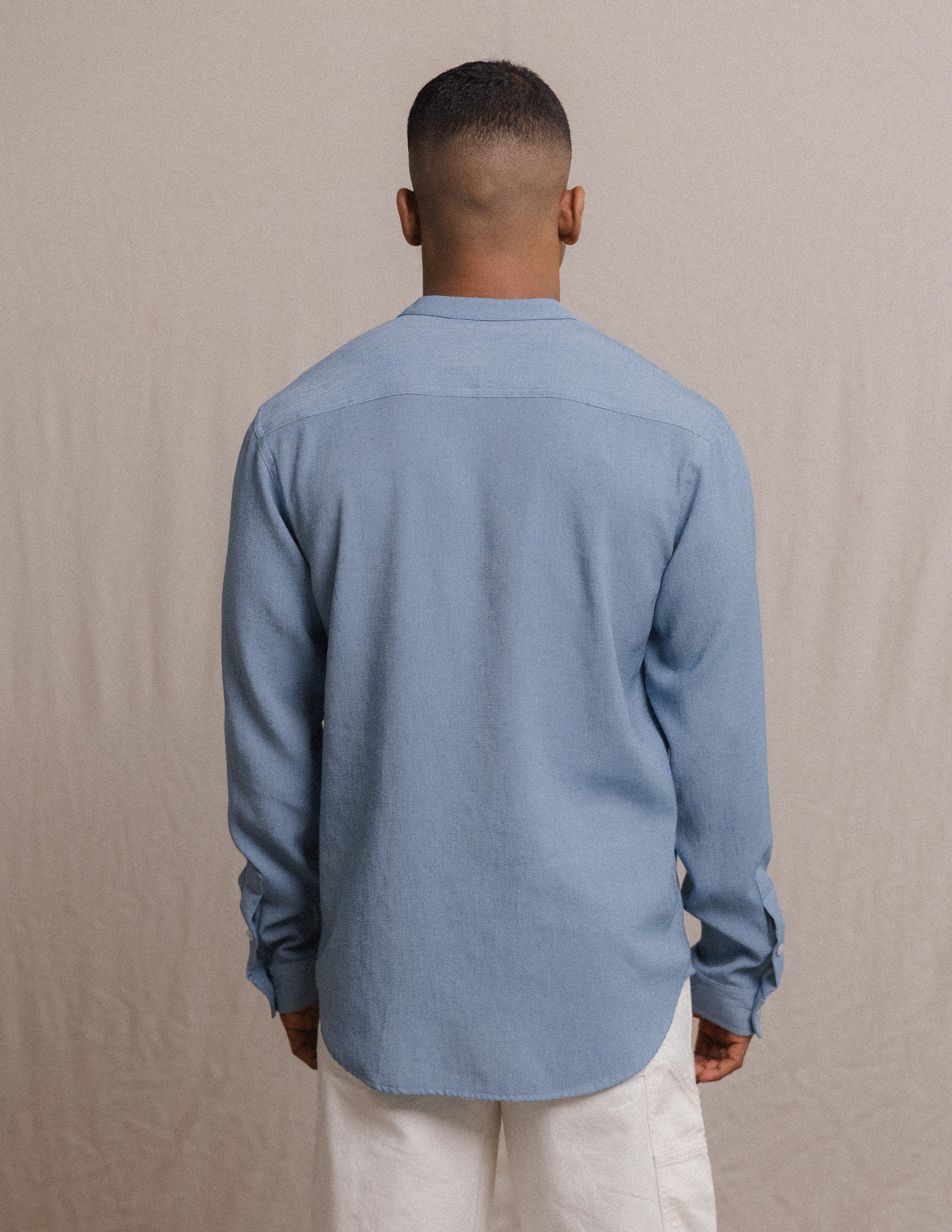 Regular fit chinese collar long sleeve shirt