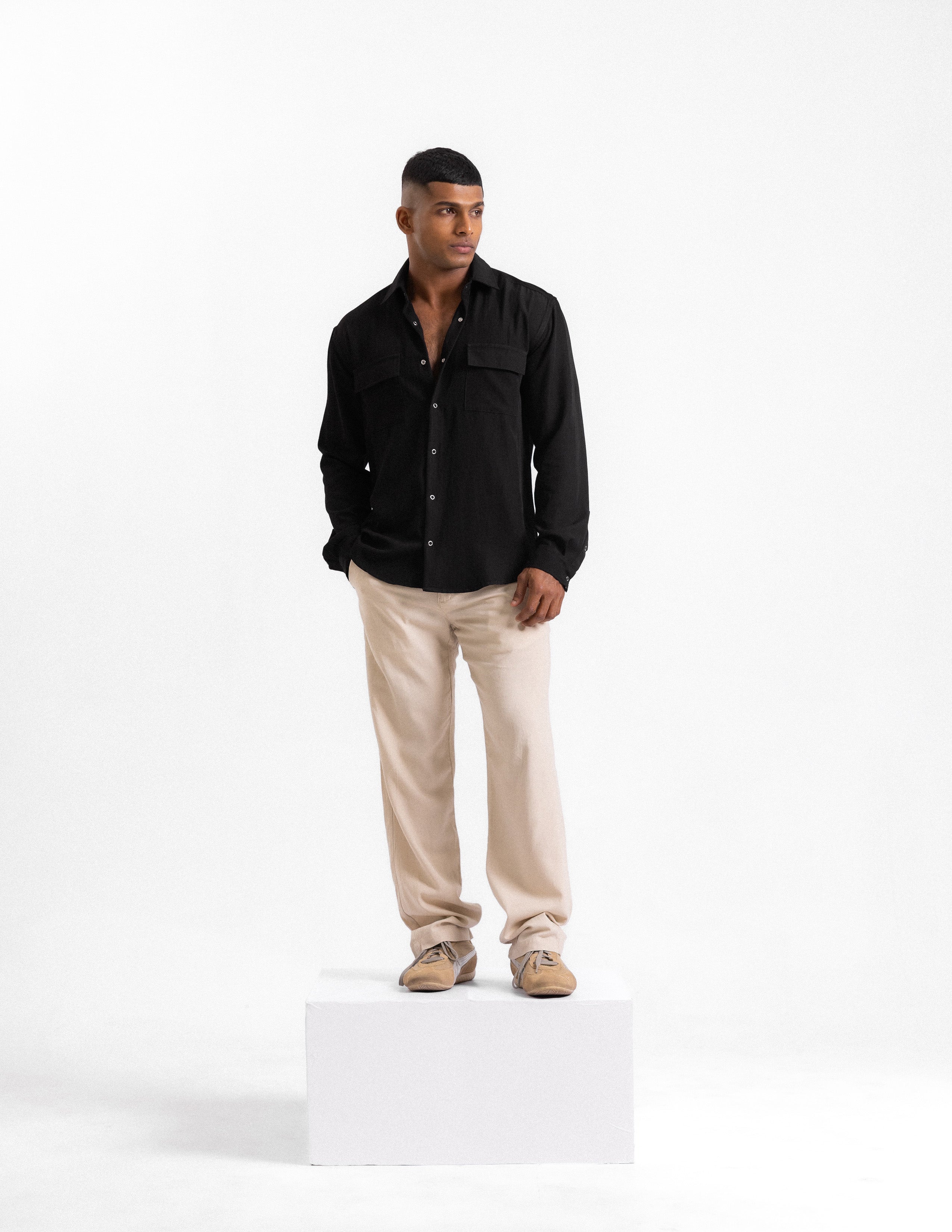 Double patch pocket snap button shirt