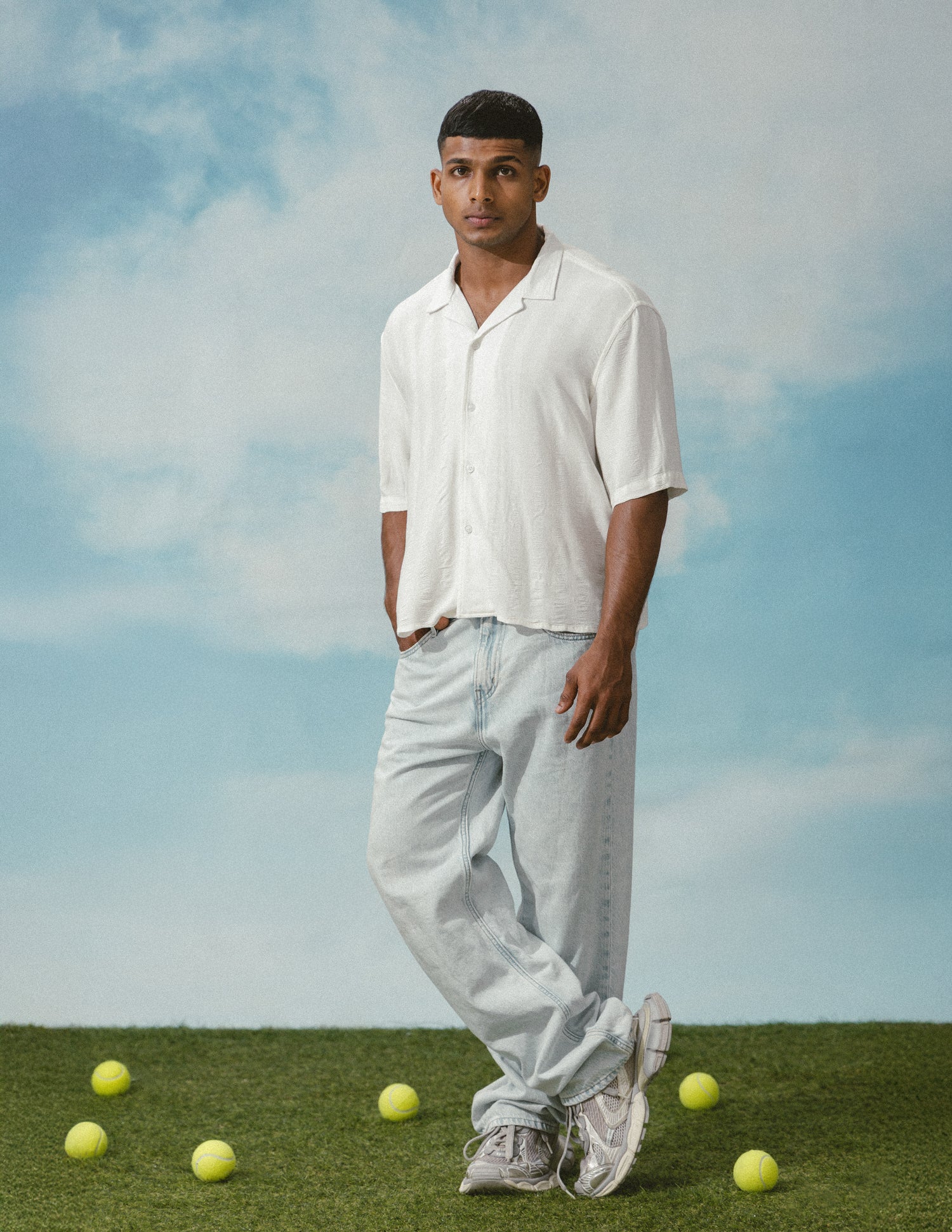 Oversized cropped short sleeve shirt