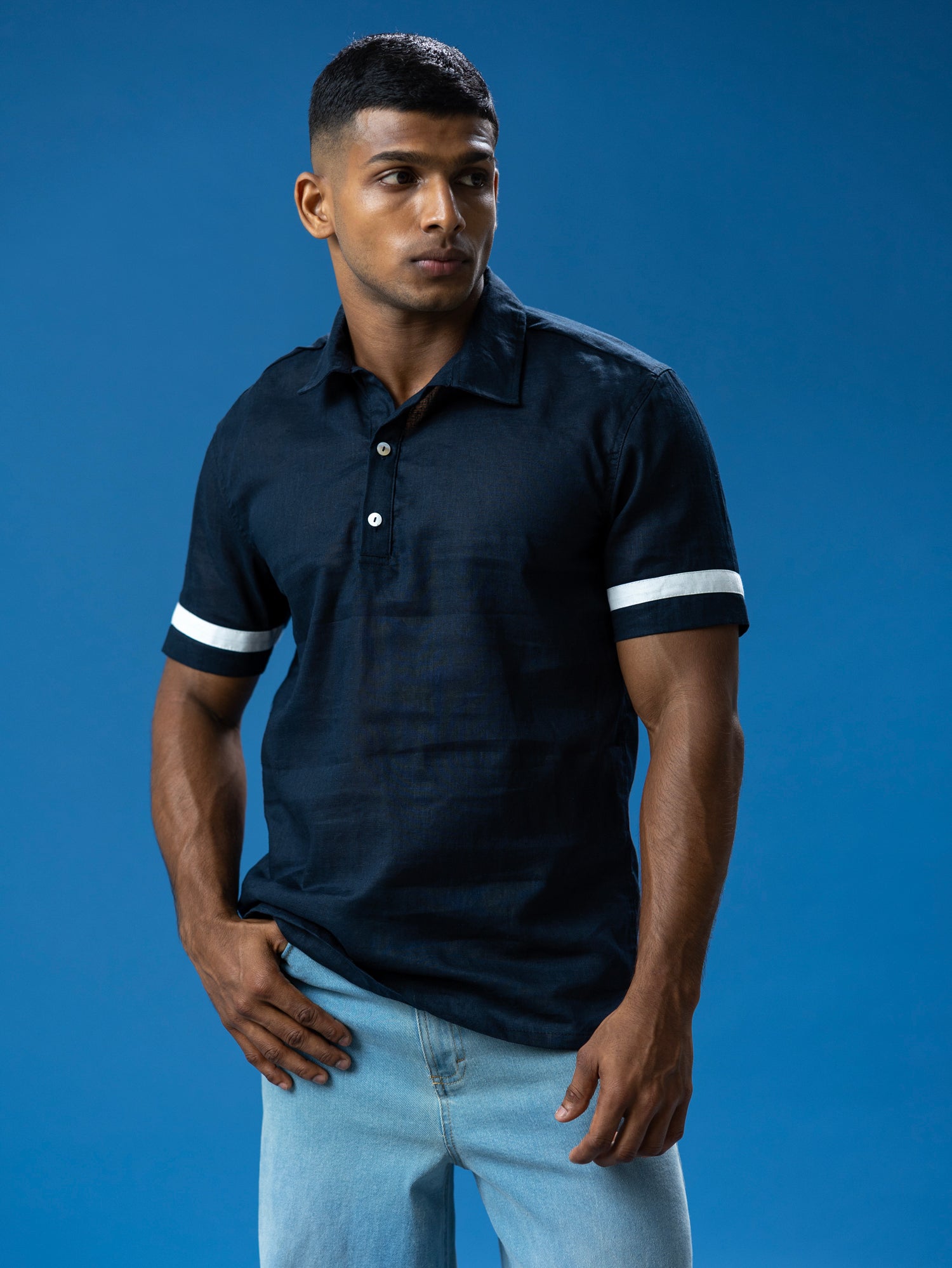 Contrasting stripe detailed shirt