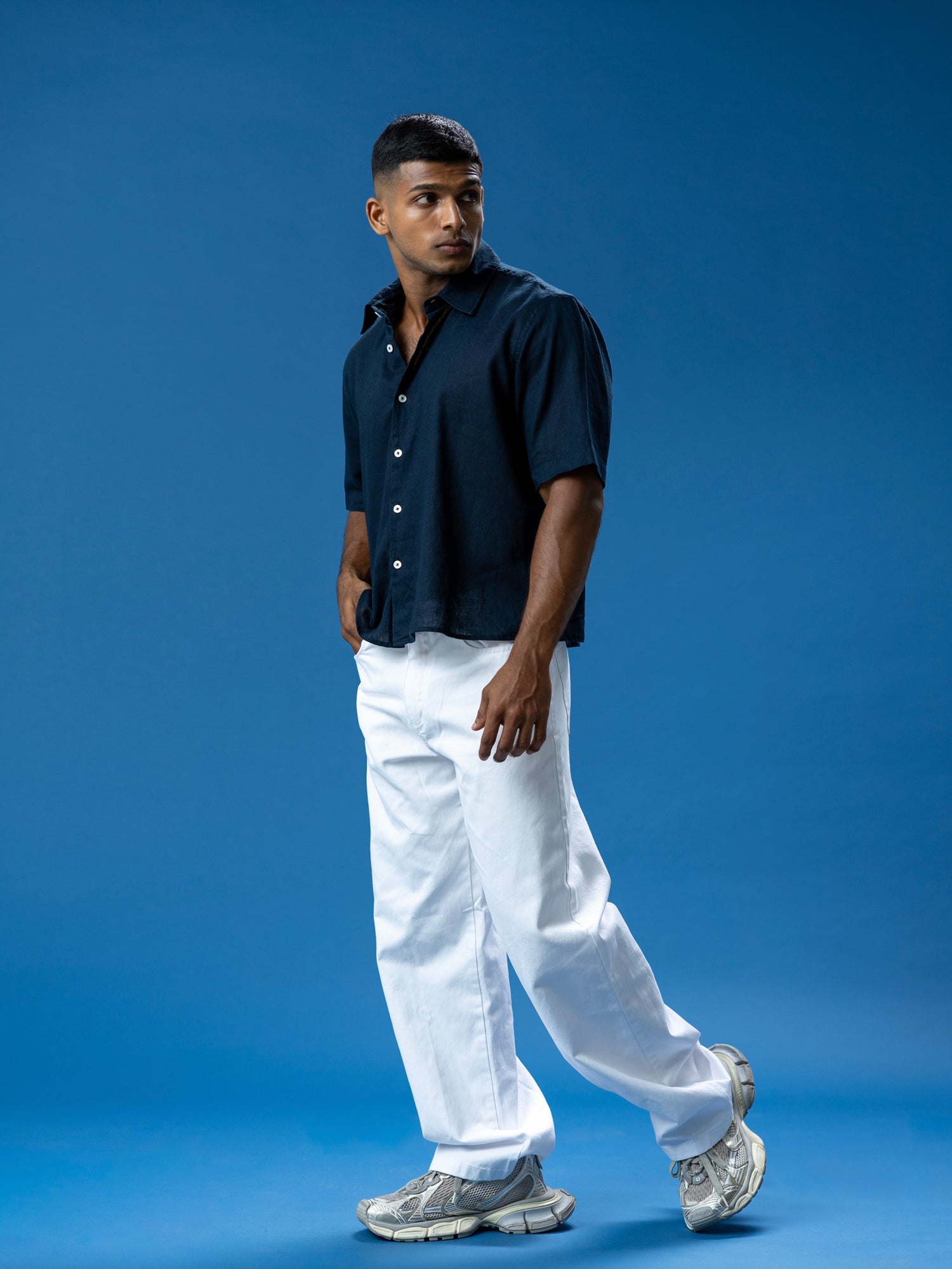 Oversized crop shirt