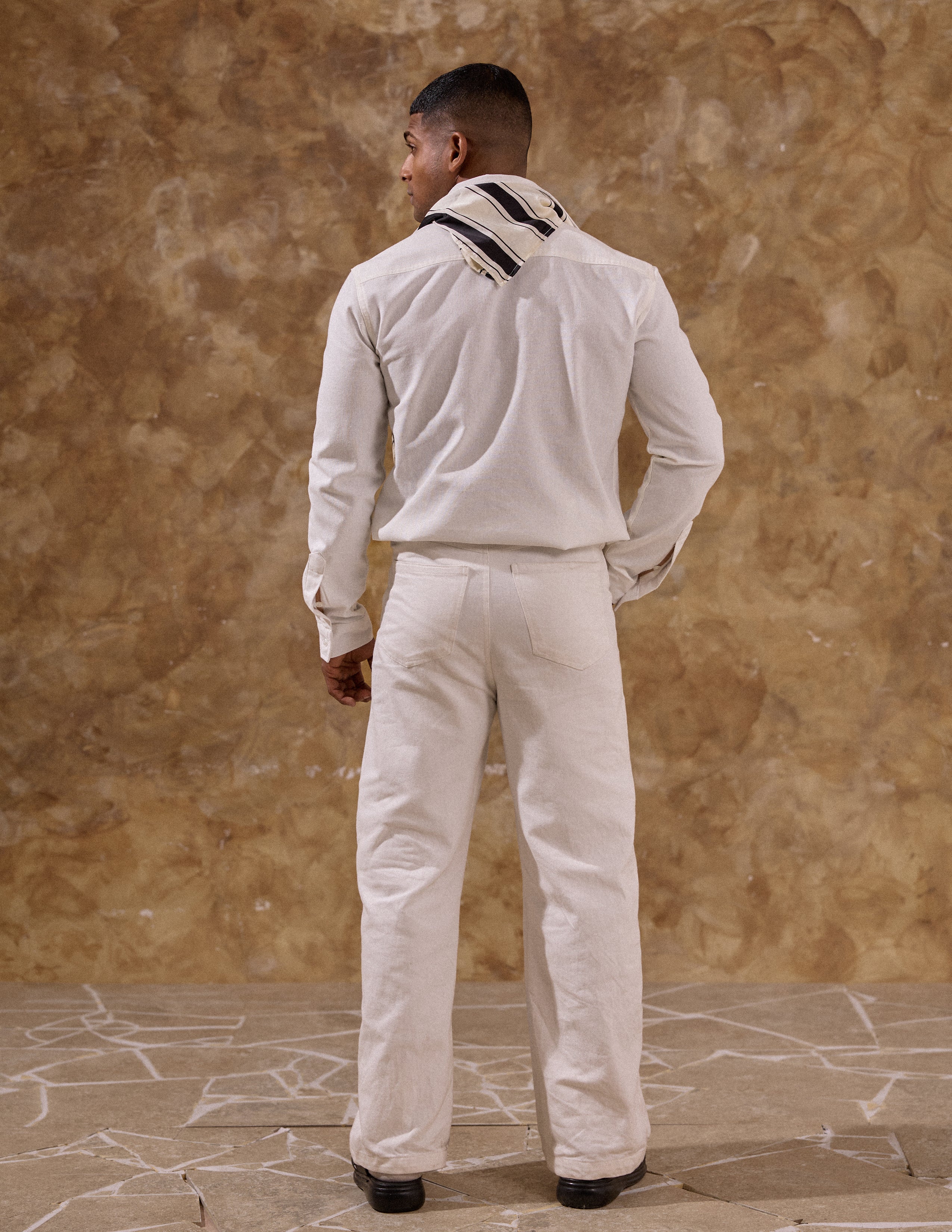 Contrast placket stand detail shirt