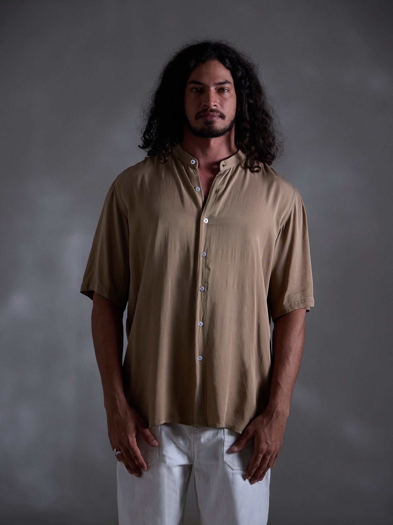 Oversized chinese collar short sleeve embroidery shirt