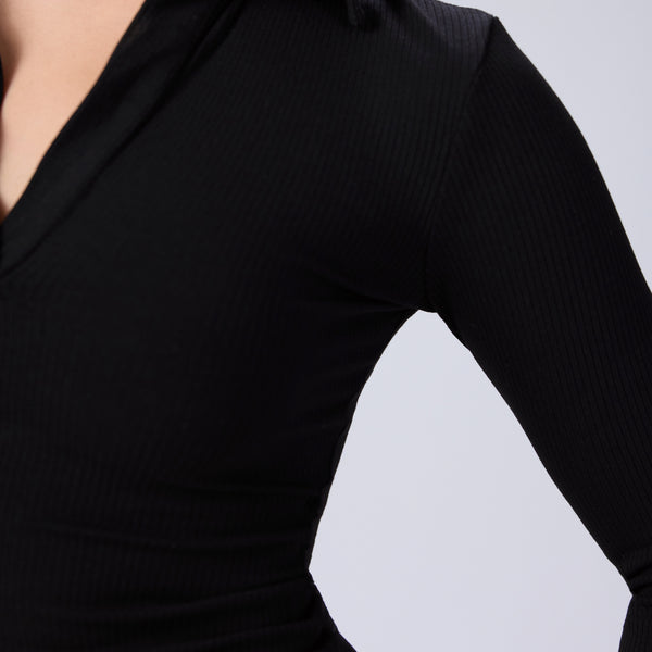 Daphne Collar Detailed Long Sleeved Top