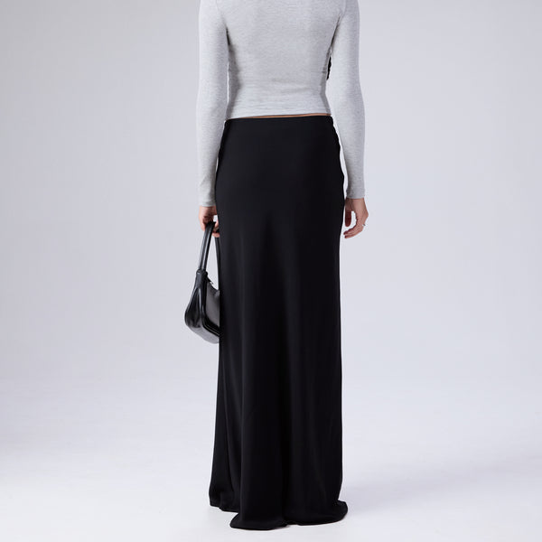 Daphne Collar Detailed Long Sleeved Top