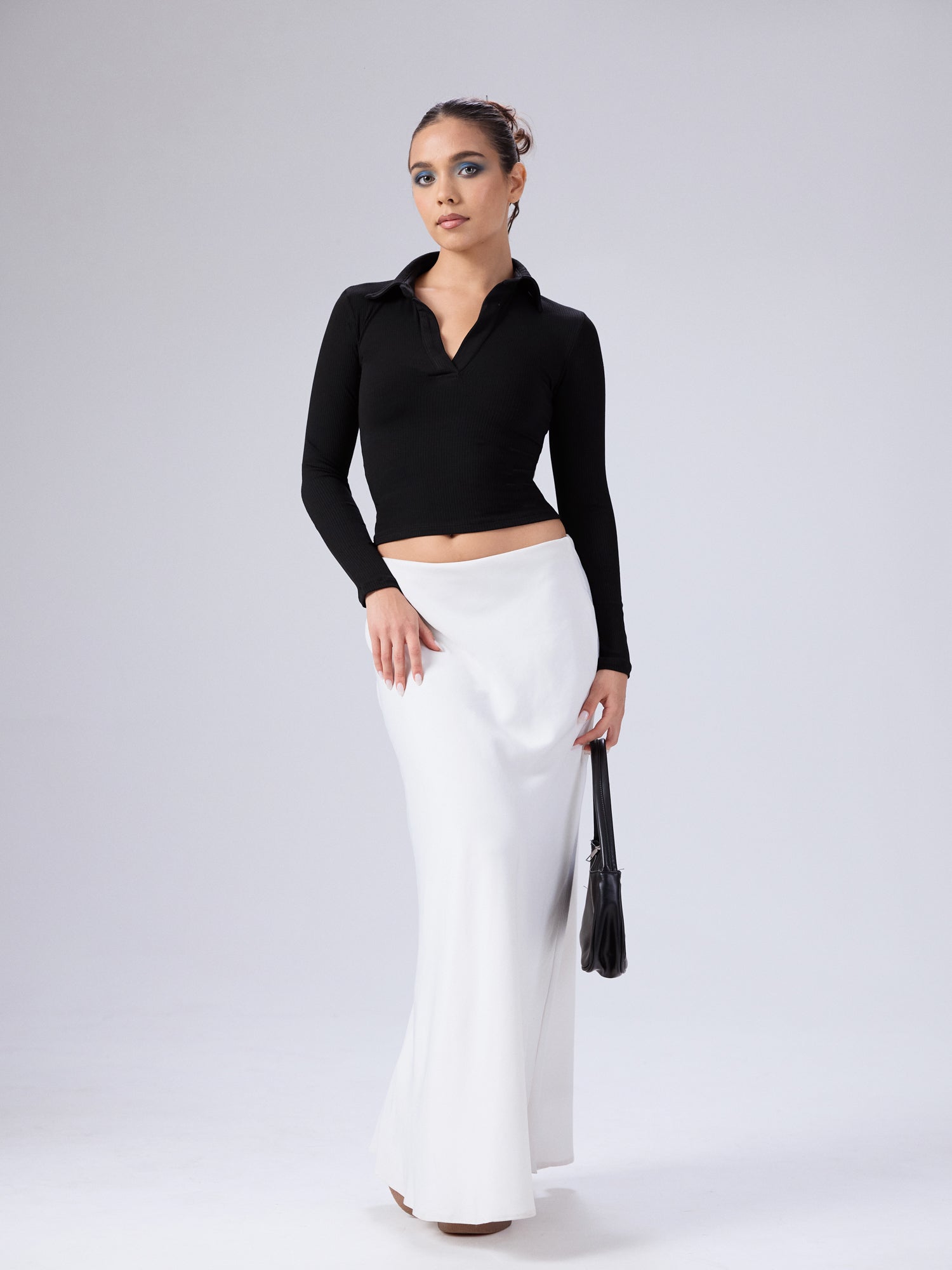 Daphne Collar Detailed Long Sleeved Top