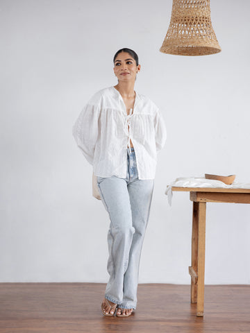 Front Tie Up Puff Sleeved Top