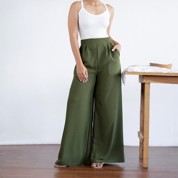 Front Pleated Wide Leg Pant