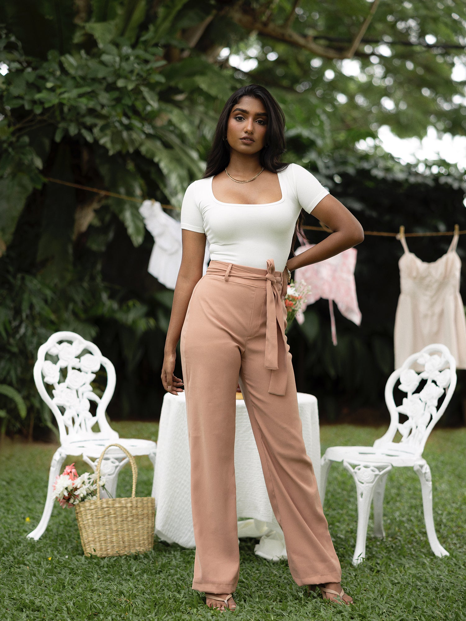 Tie Up Detailed Straight Leg Pant