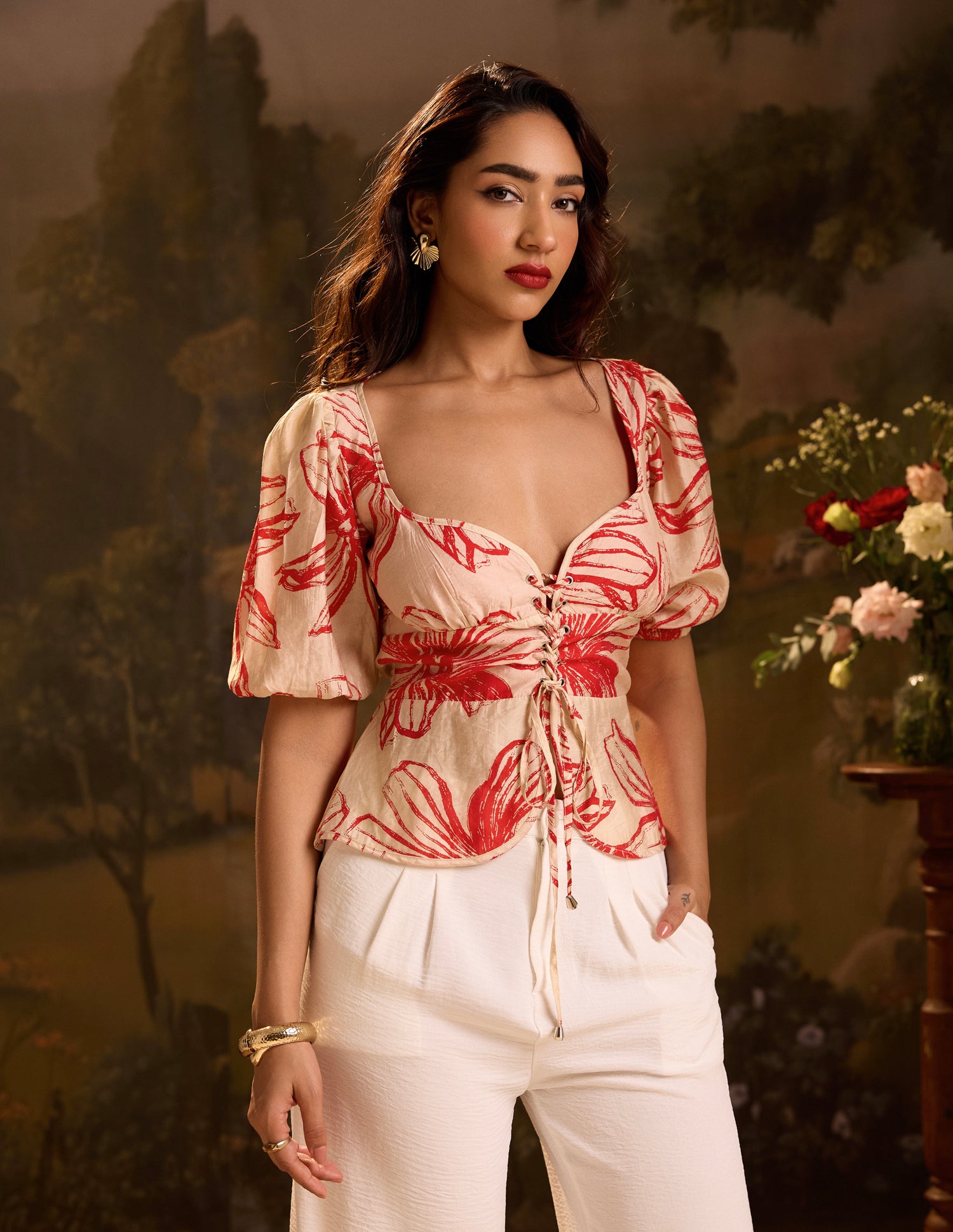 Front Tieup Detail Top