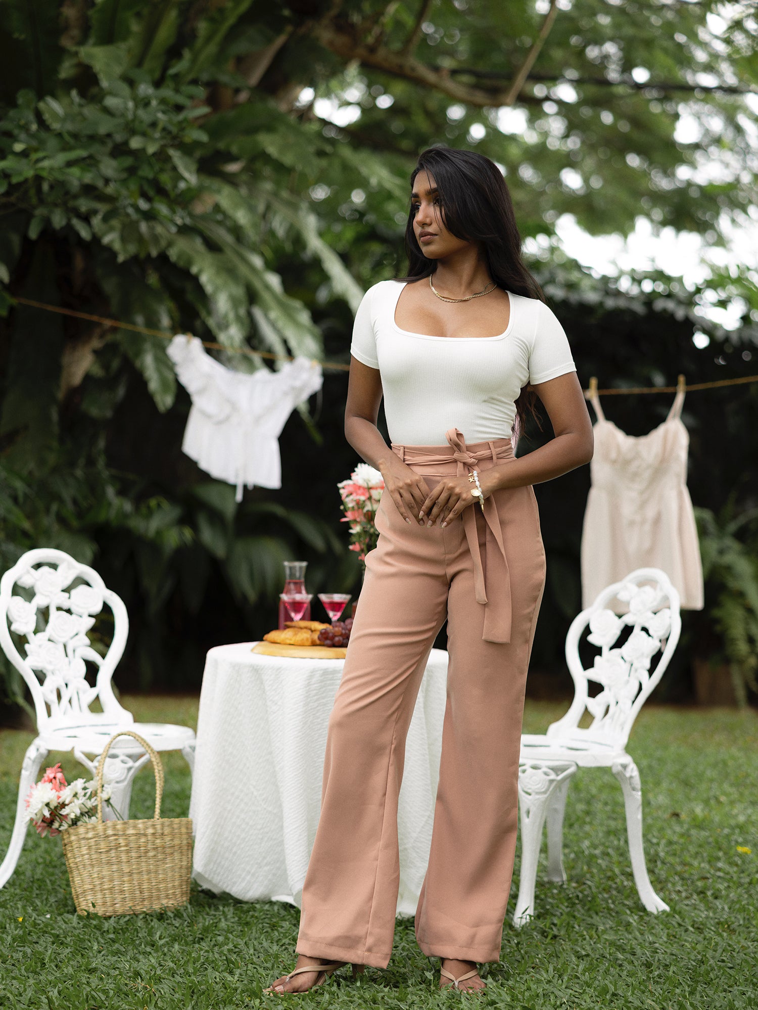 Tie Up Detailed Straight Leg Pant