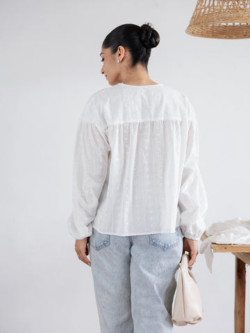 Front Tie Up Puff Sleeved Top