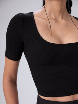 Nora Round Neck Short Sleeved Top