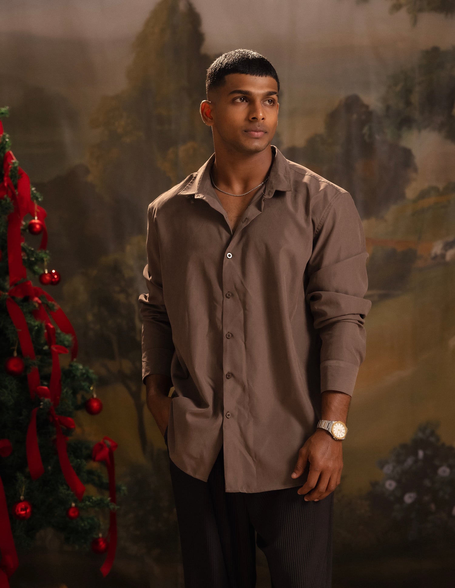 Lower back detail long sleeve shirt