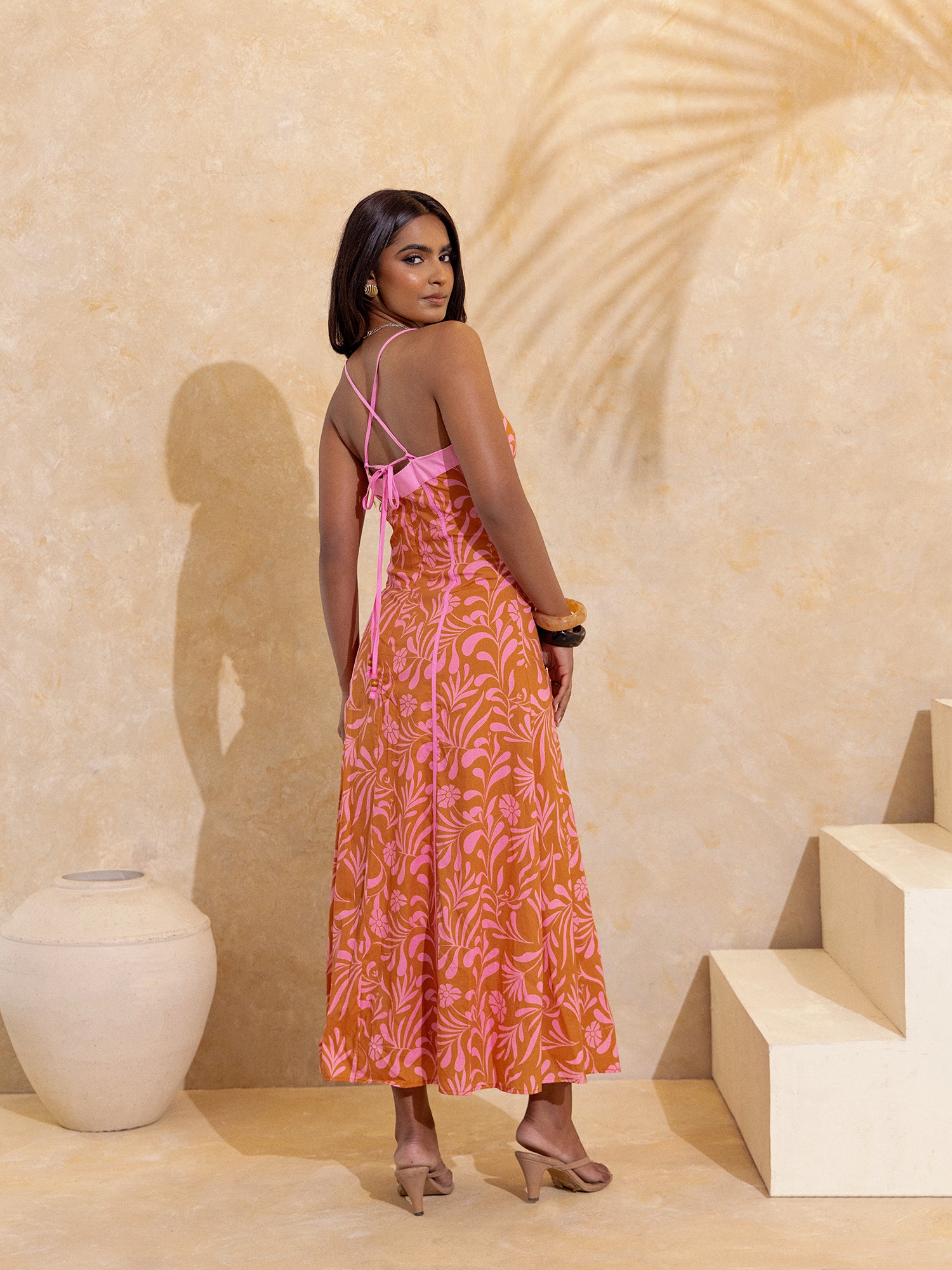 Contrast Binding Detailed Maxi Dress