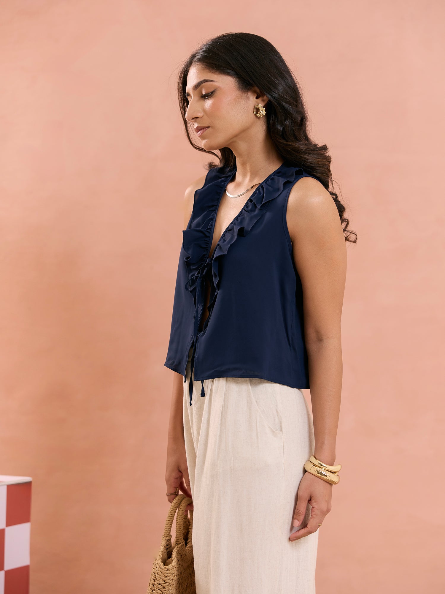 Front Tieup Frill Detail Top