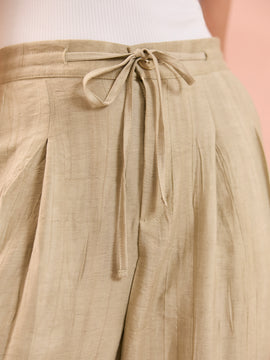 Pleat Detail Wide Leg Pant