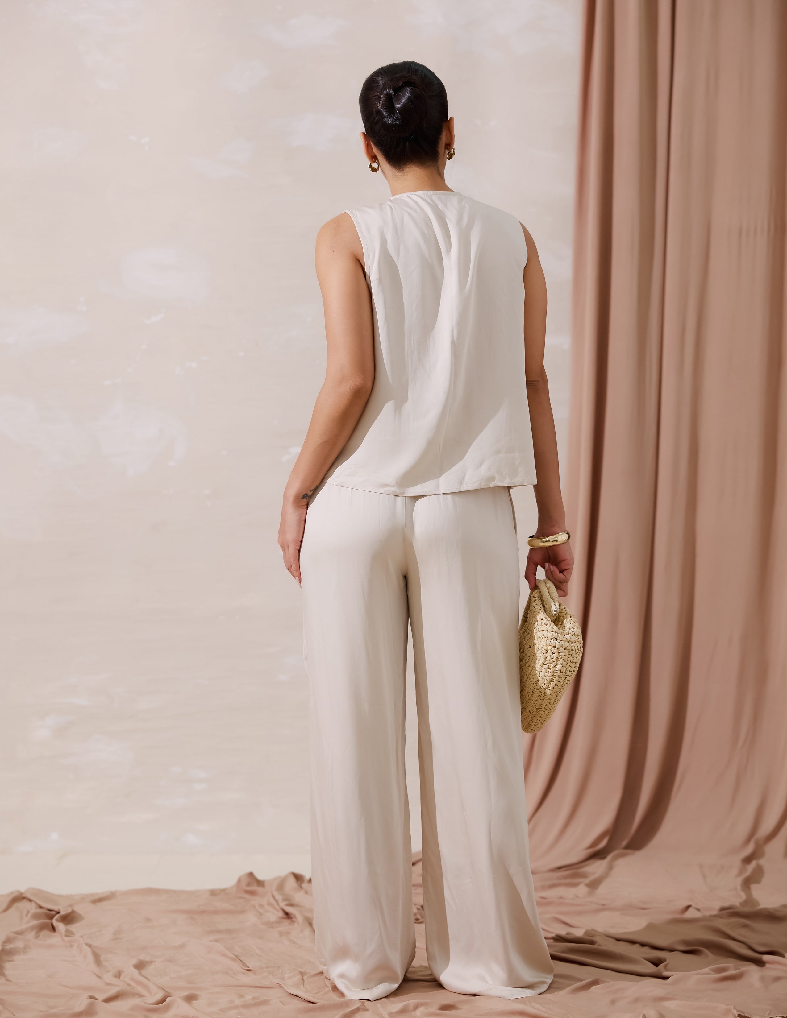 Pin Tuck Detailed Front Tie Up Top