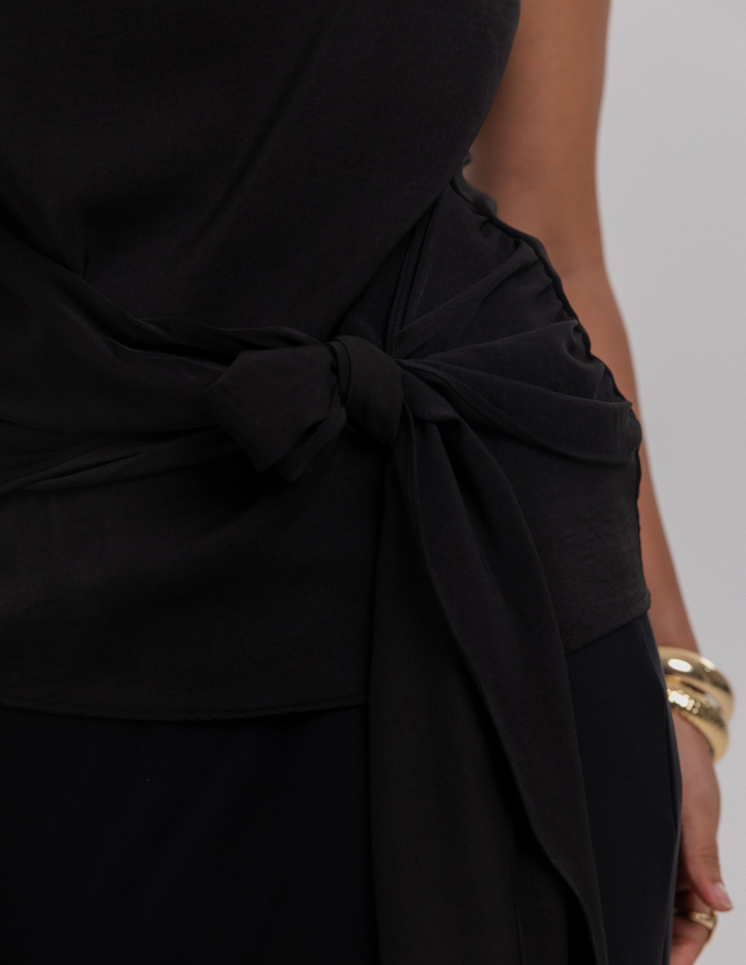 Front Tieup Detailed Top