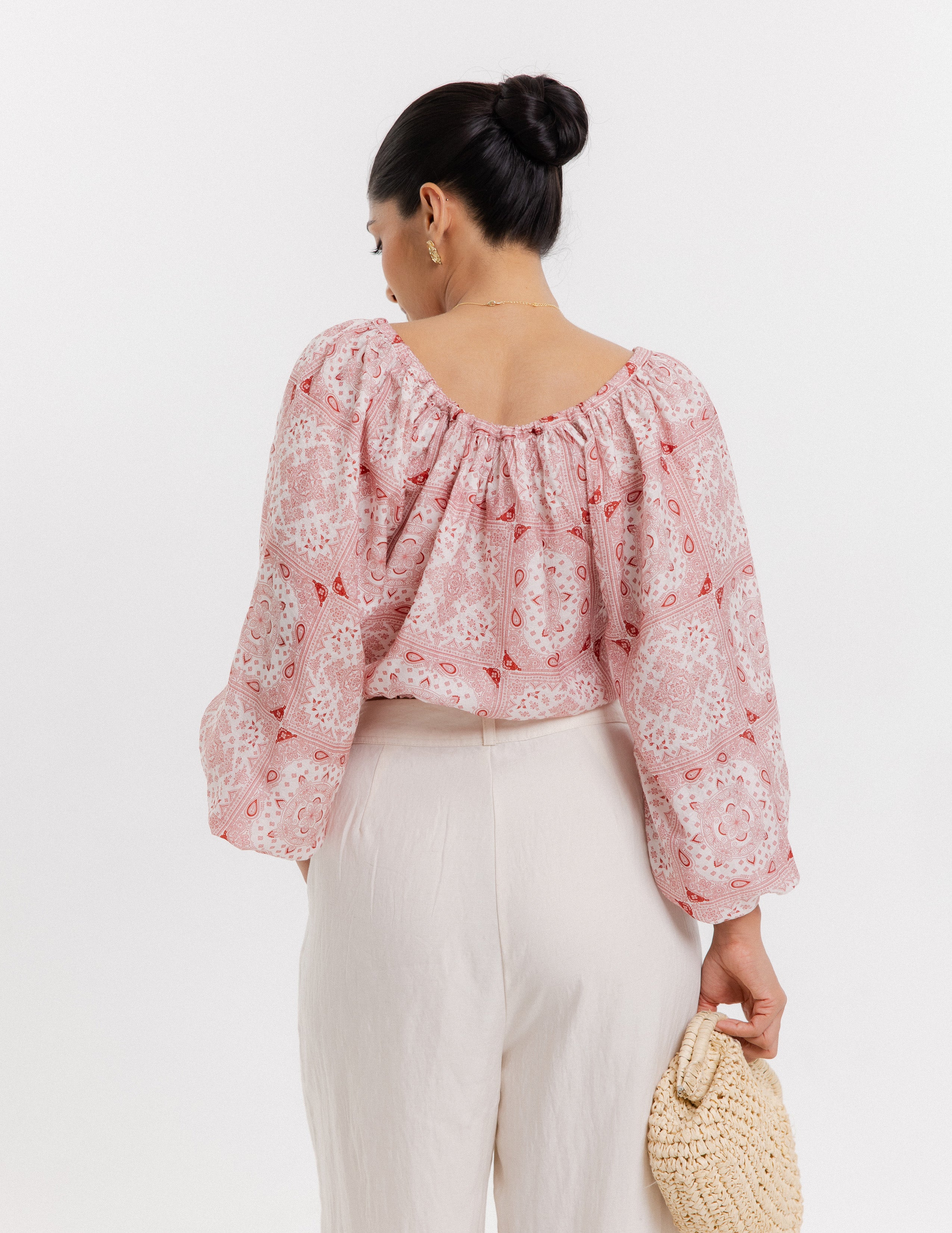 Front Tieup Detail Top