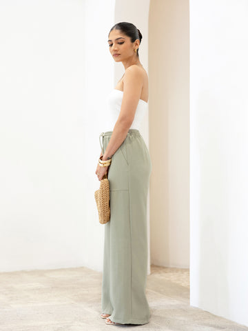 Cut Pocket Detailed Drawstring Pant