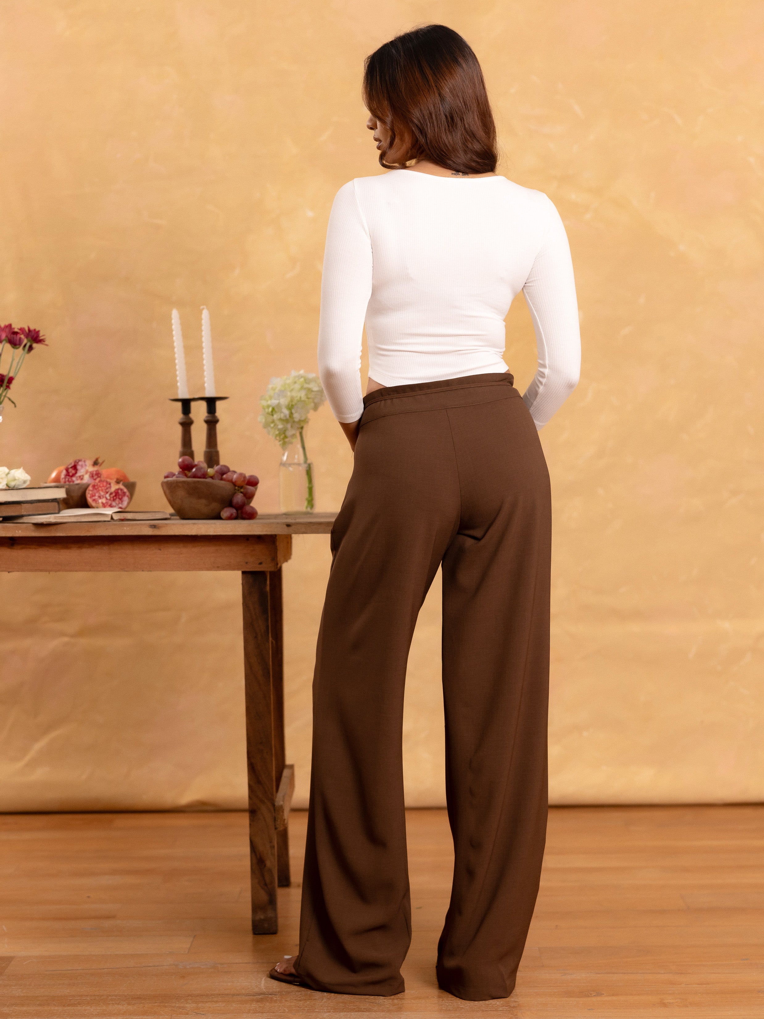 Tie Up Detailed Straight Leg Pant