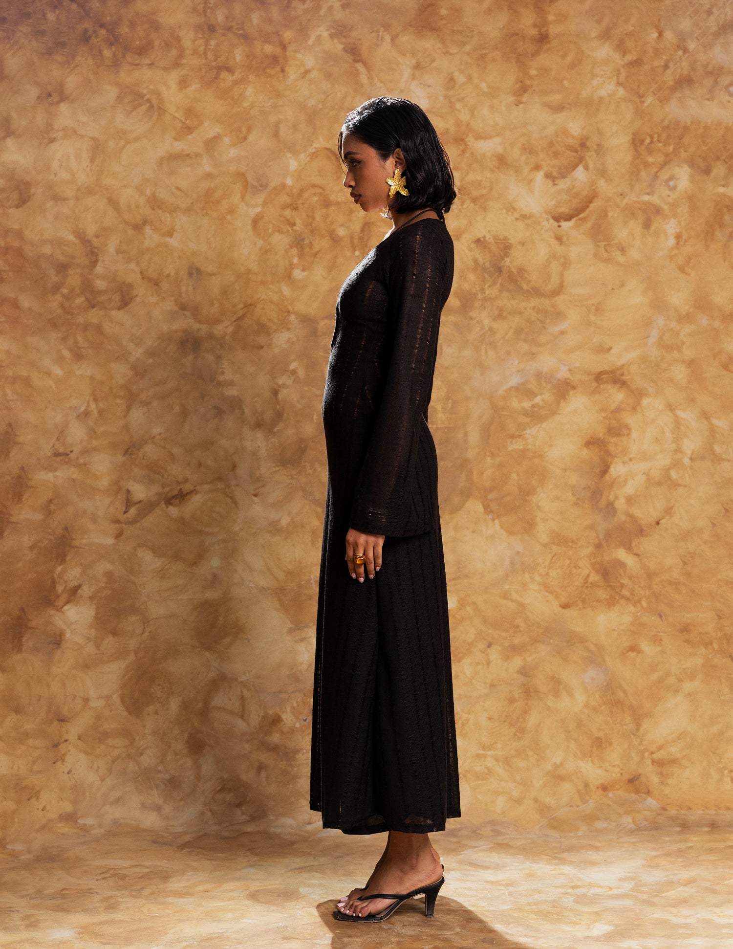 Bell Sleeved Cut Out Detailed Maxi Dress