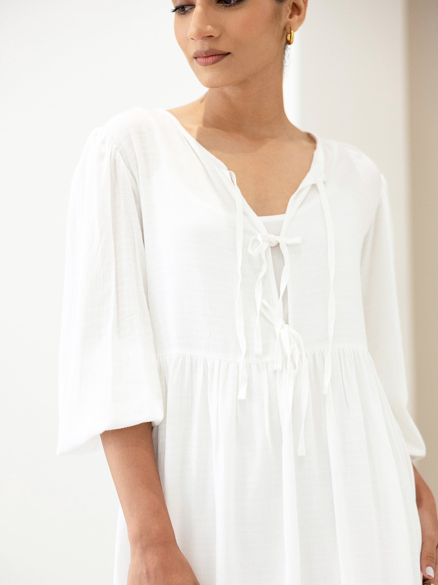 Front Tie Up Puff Sleeved Mini Dress