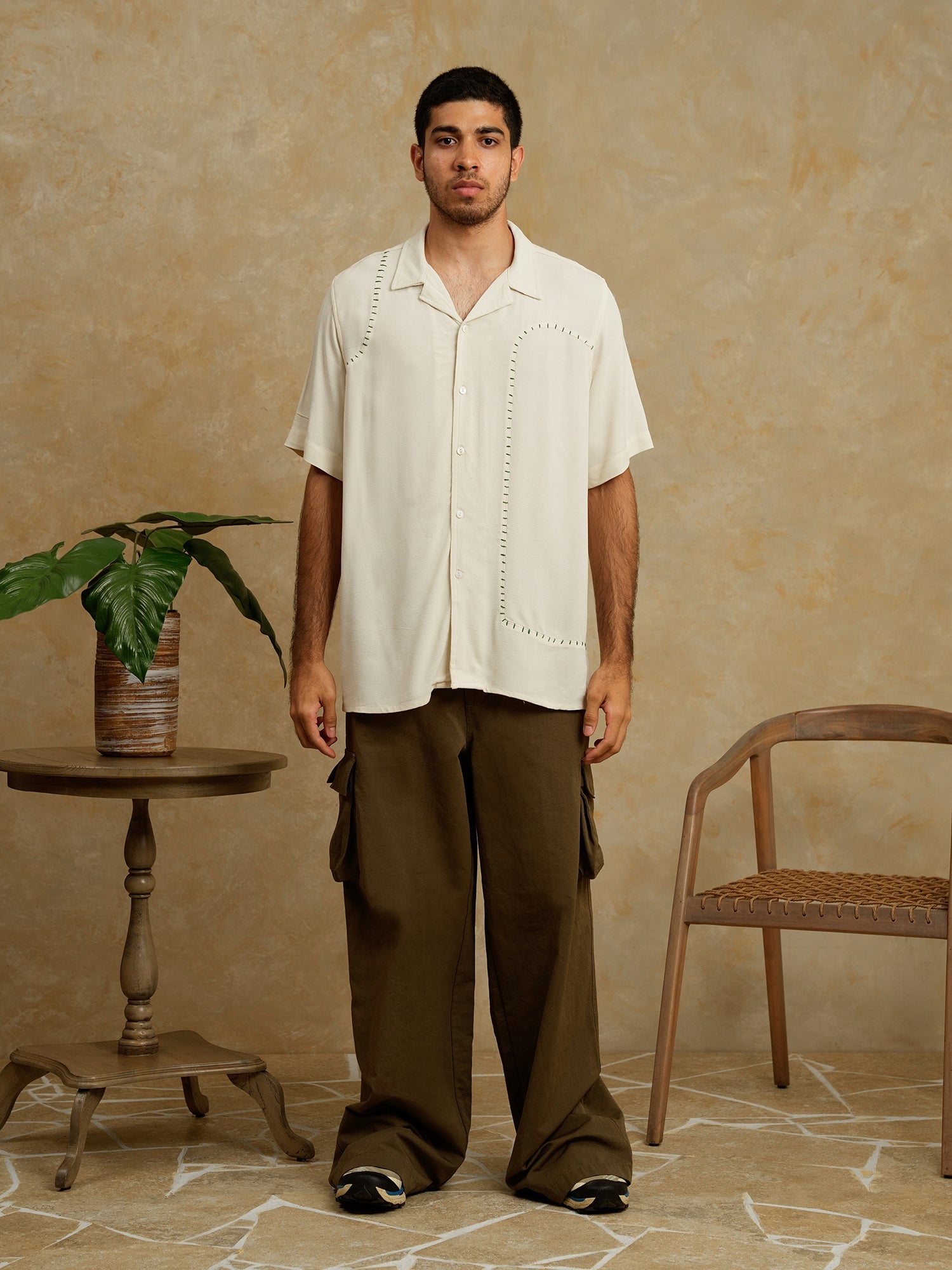 Embroidery detailed shirt