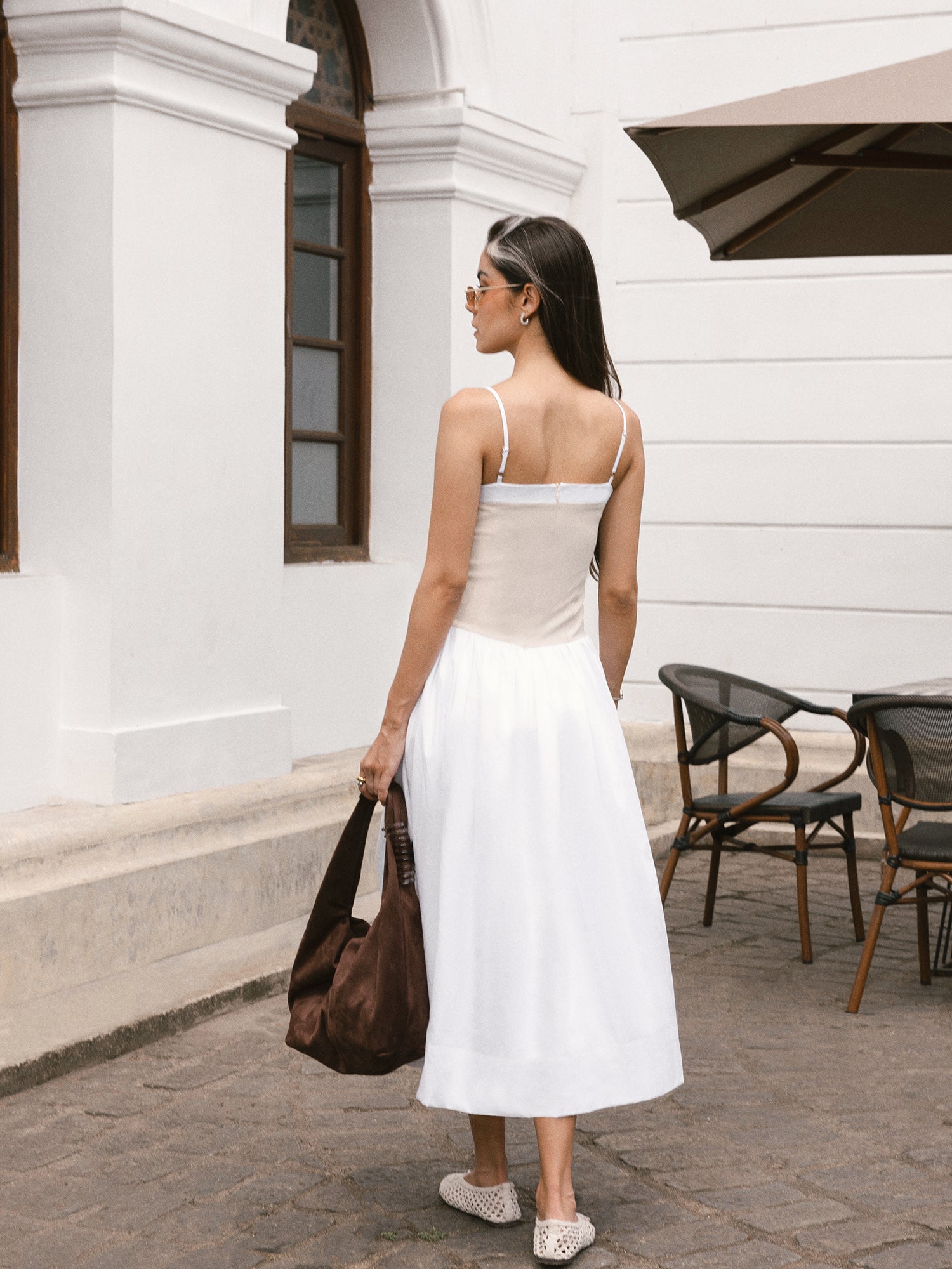 Contrast Detailed Midi Dress