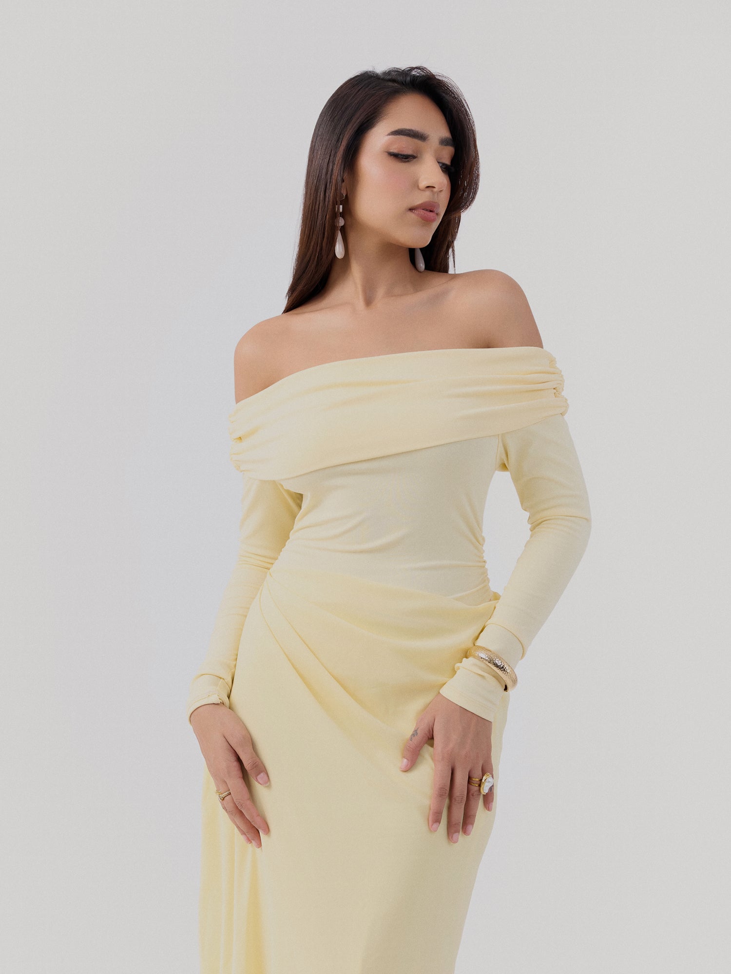 Off Shoulder Contrast Fabric Detailed Maxi Dress