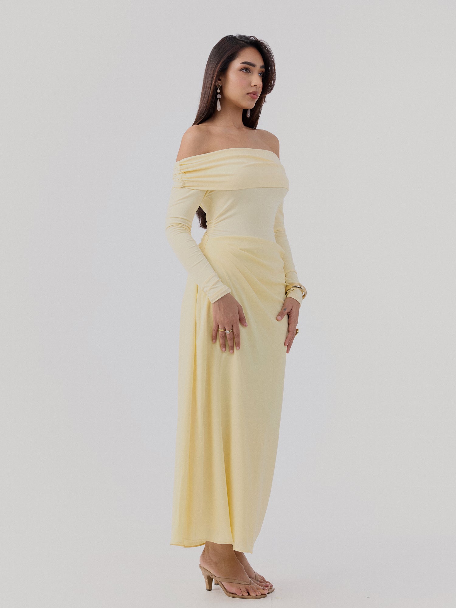 Off Shoulder Contrast Fabric Detailed Maxi Dress