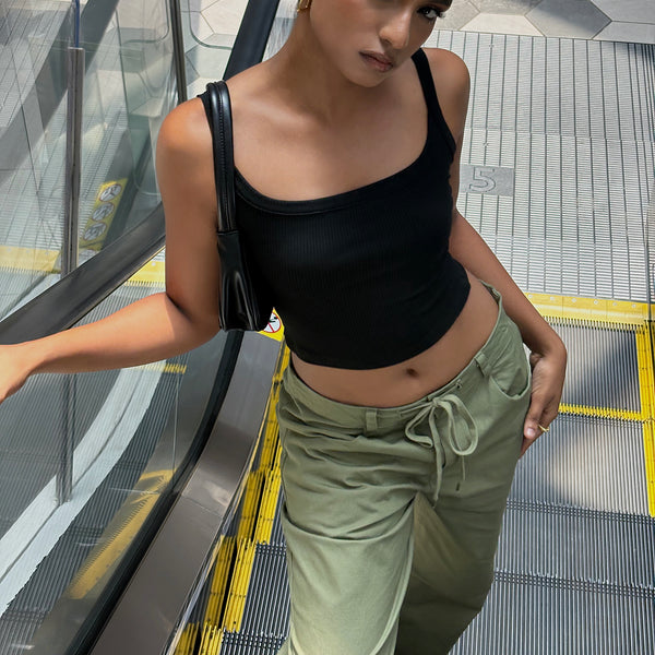 Scoop Neck Fitted Top