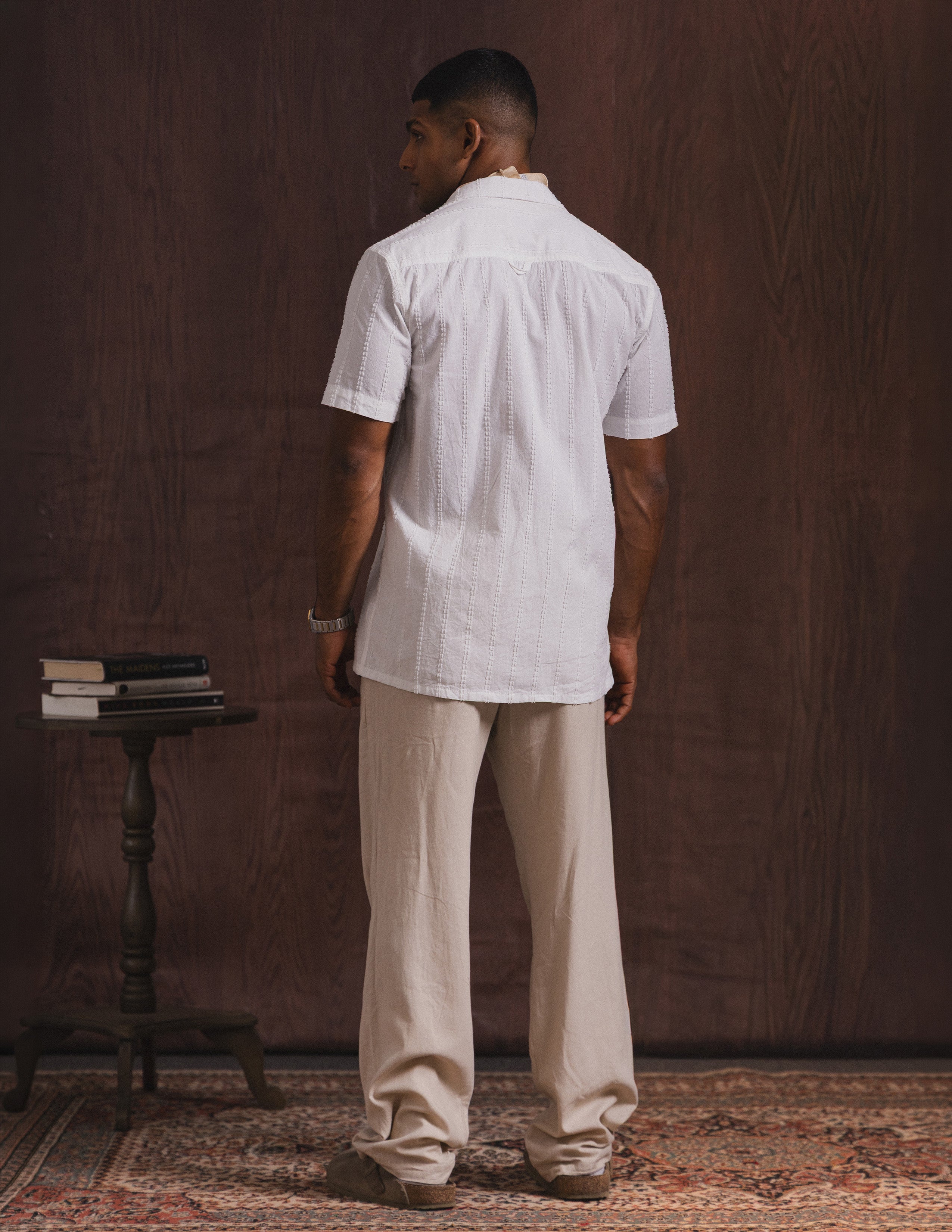 Center back loop detail camp collar shirt