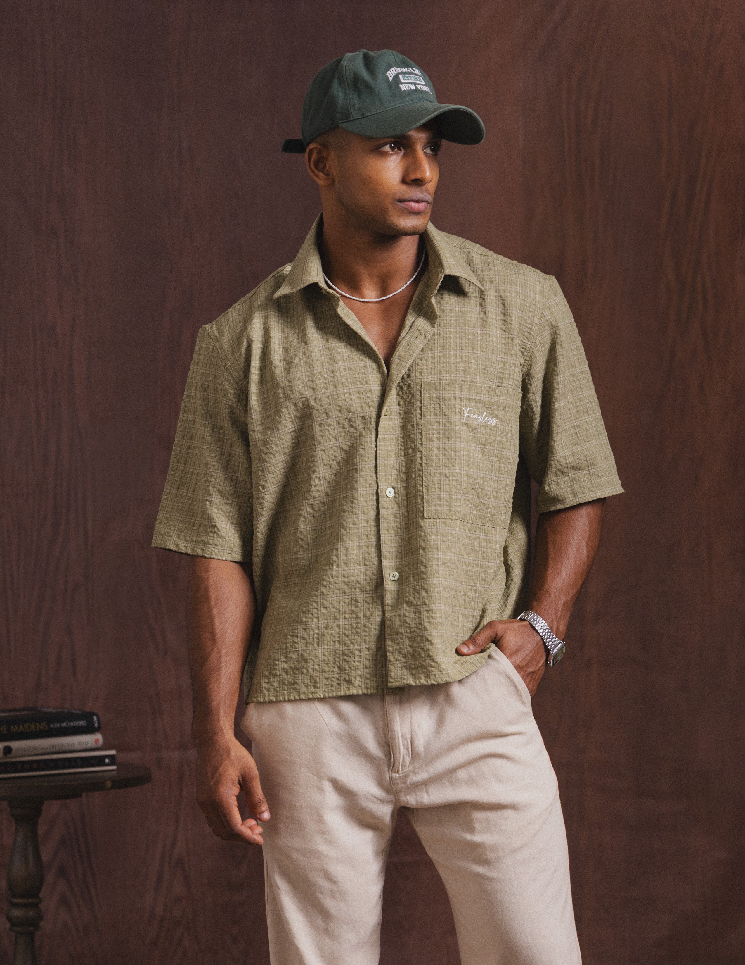 Embroidery pocket cropped shirt