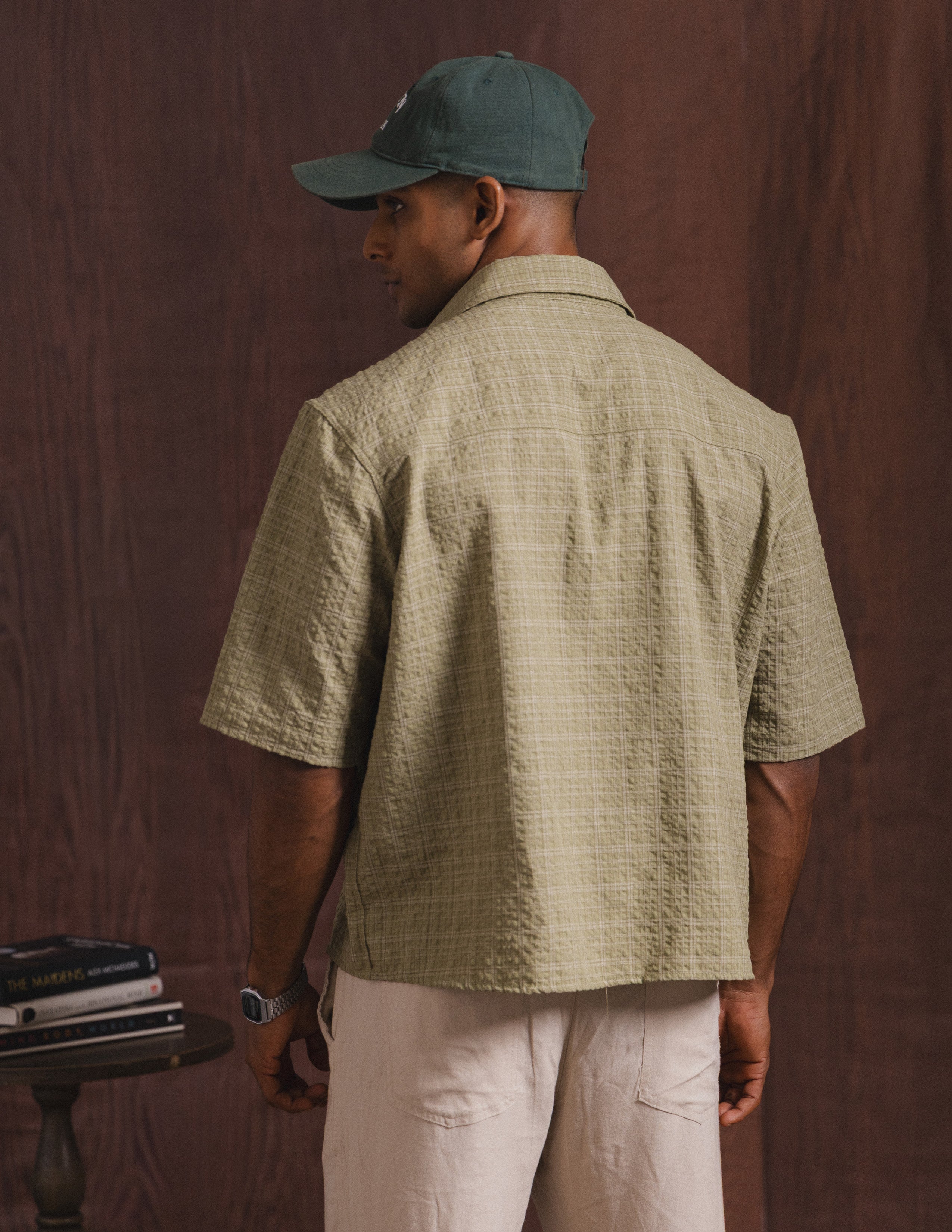 Embroidery pocket cropped shirt