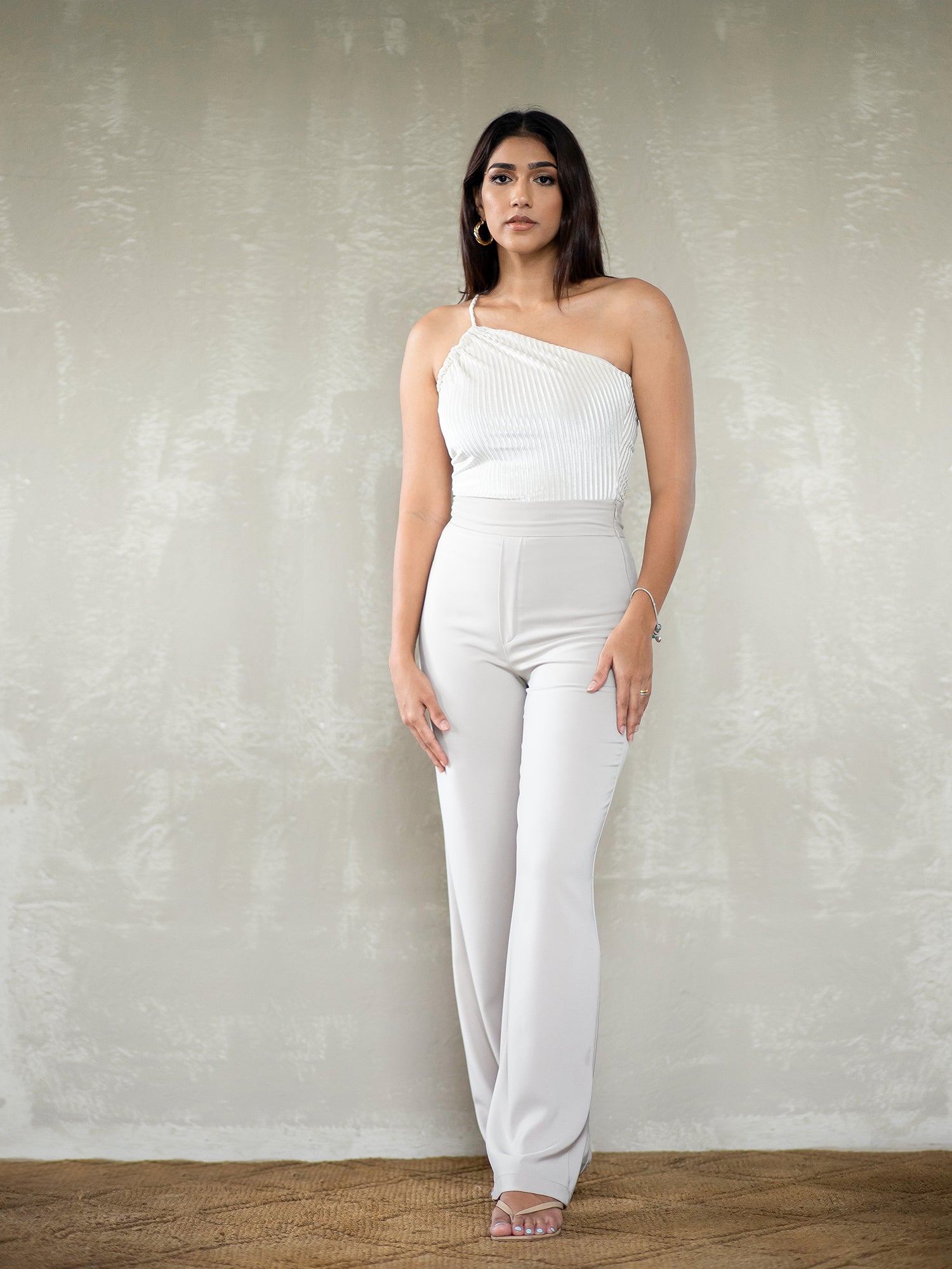 Single Shoulder Ruched Detail Body-Suit