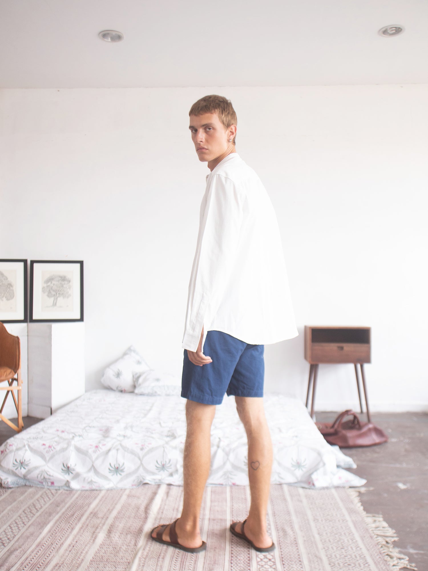 Long sleeve chinese collar shirt