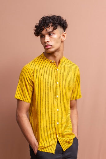 Short sleeved chinese collar shirt